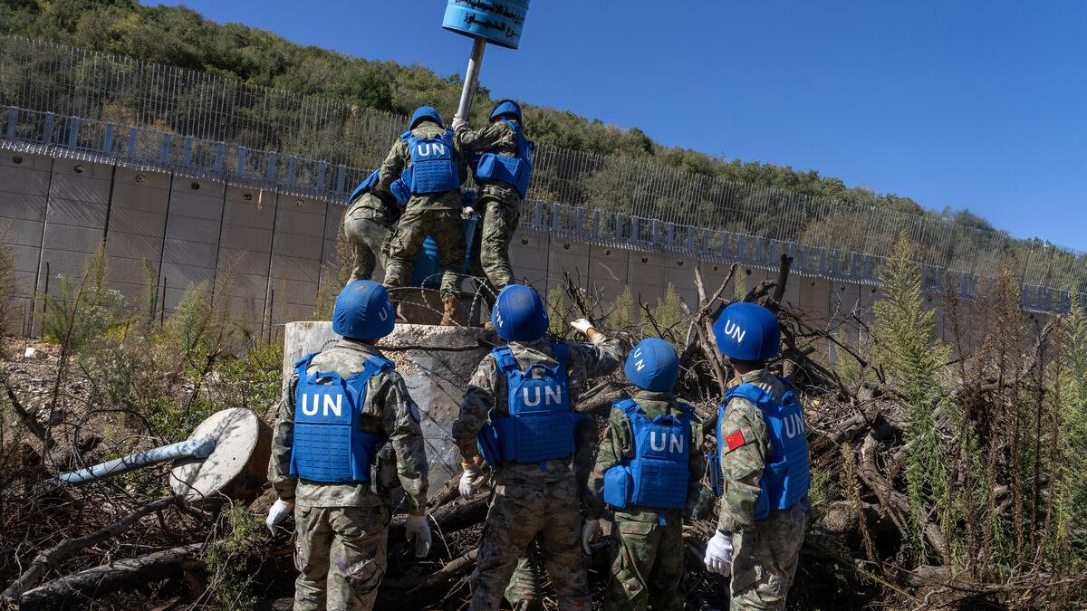 Damaged Blue Line markers go up again